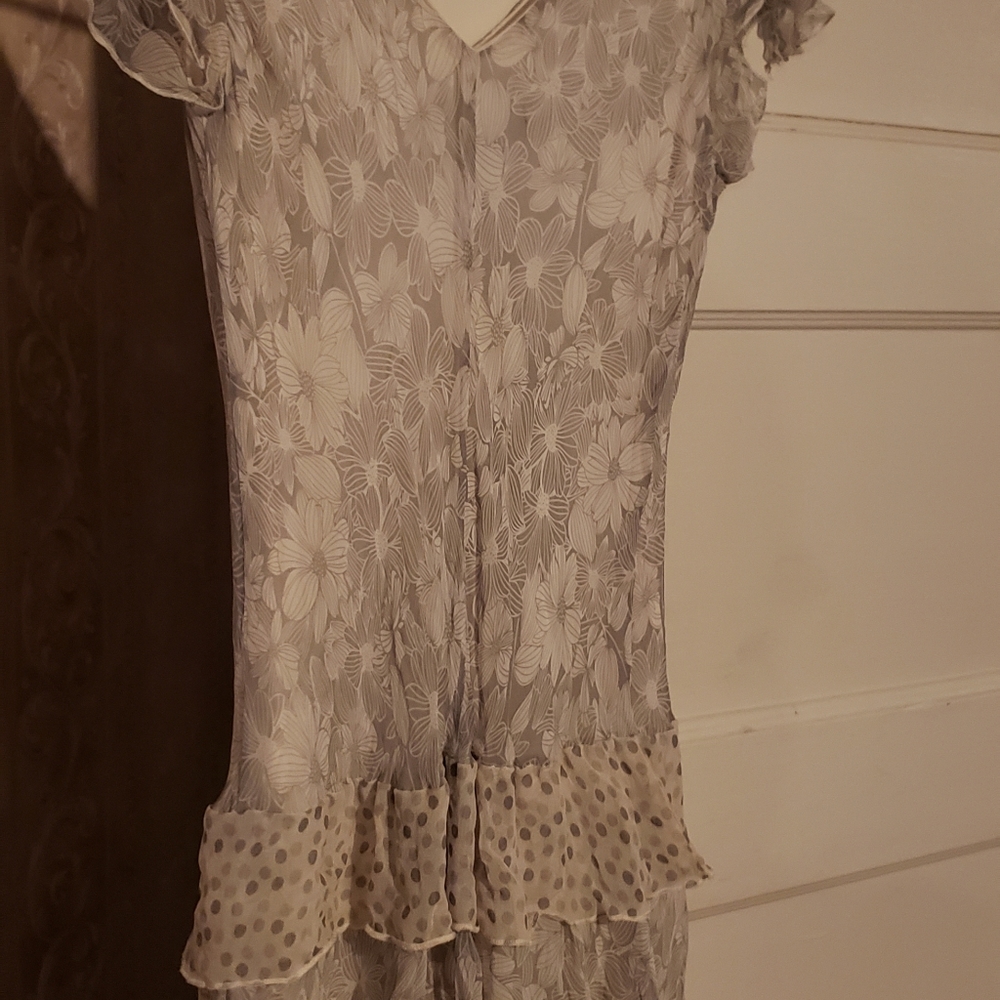 Dress - Picture 3 of 6